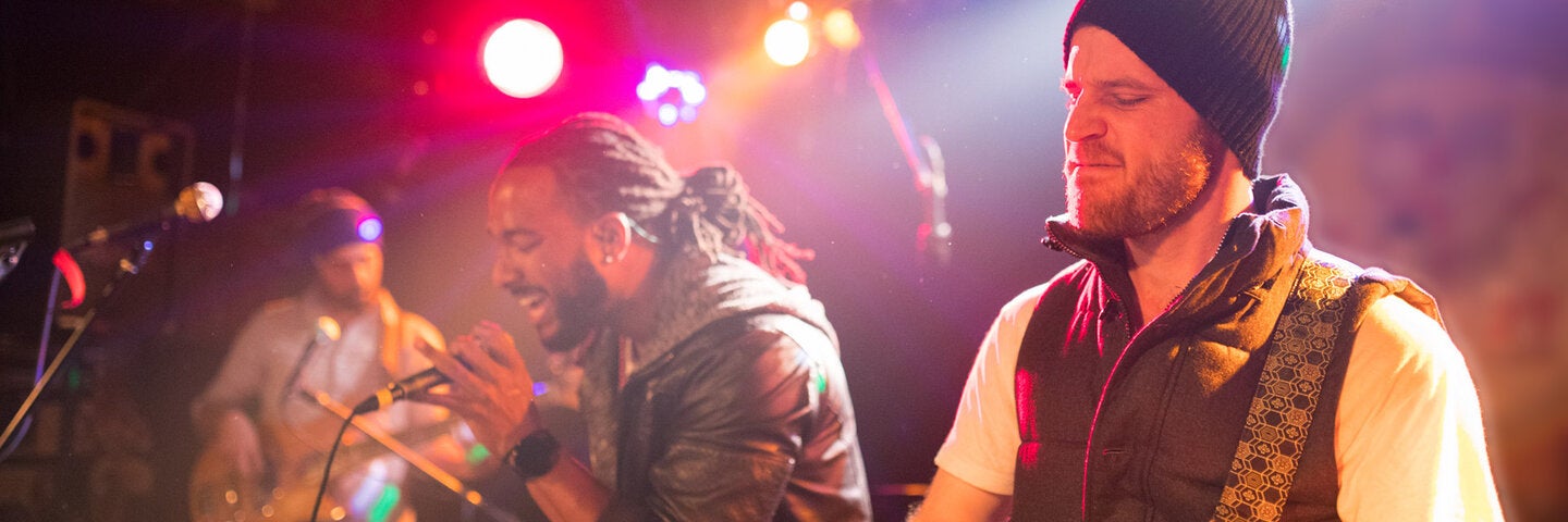 touring-tour-accounting-and-merchandising-muscx448-86